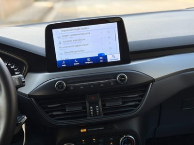 Ford Focus 1.5 EcoBlue 120 CV 5p. Business (19)