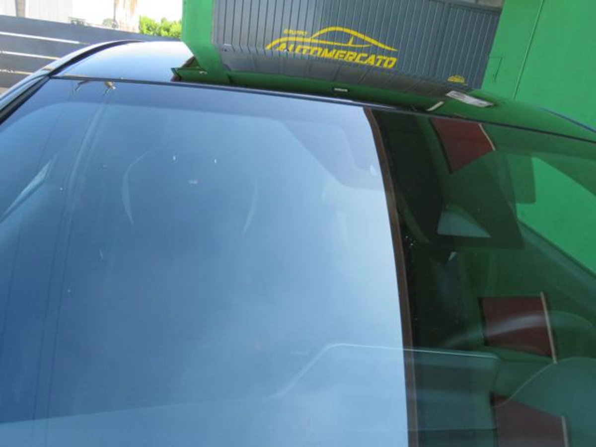 Toyota Toyota C-HR 1.8 Hybrid E-CVT GR Sport (2)