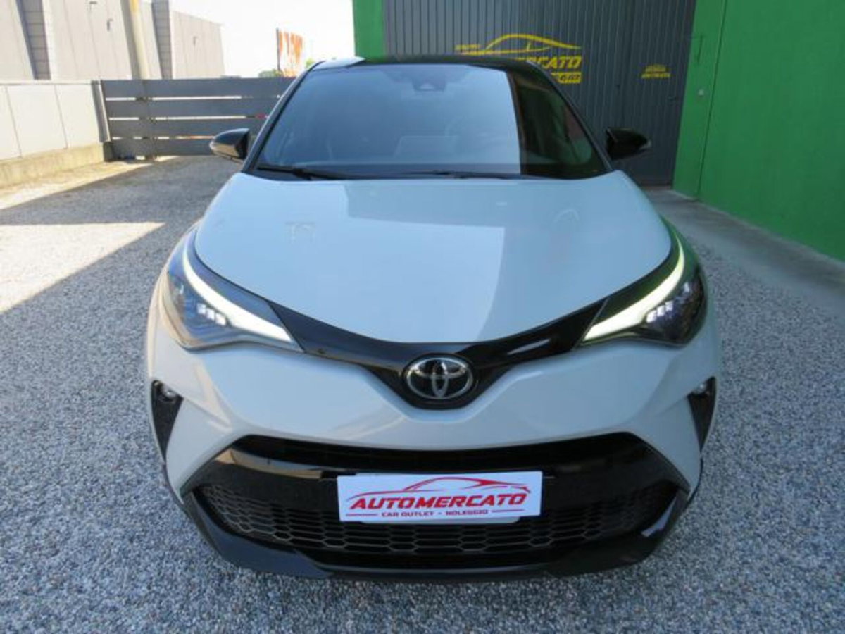 Toyota Toyota C-HR 1.8 Hybrid E-CVT GR Sport (3)