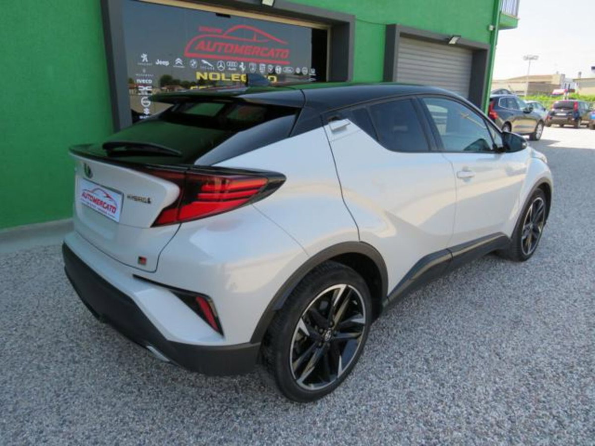 Toyota Toyota C-HR 1.8 Hybrid E-CVT GR Sport (6)