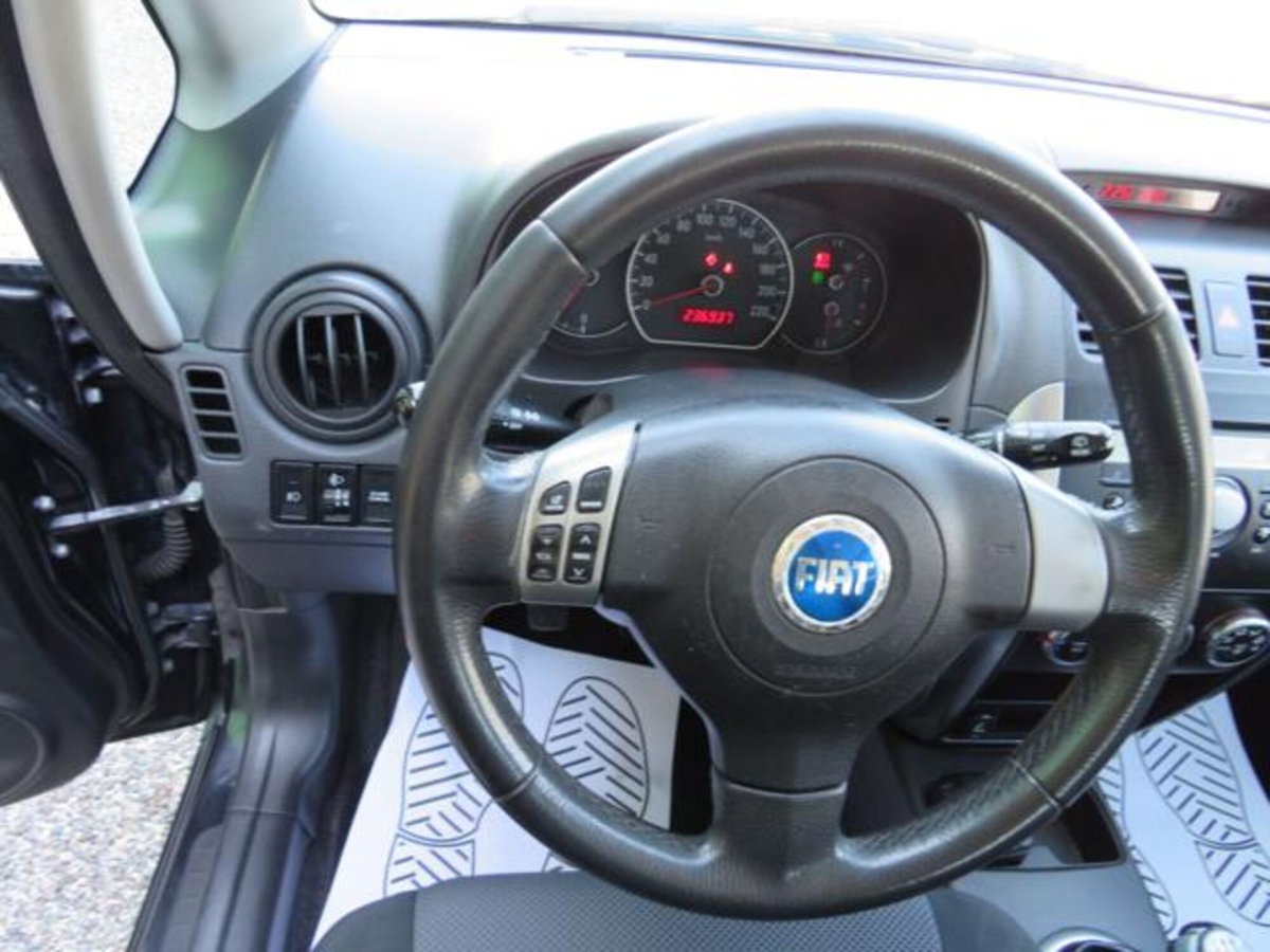 Fiat Sedici 1.6 16V 4x4 Dynamic (11)