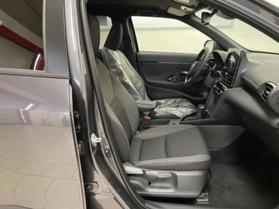 Toyota Yaris Cross 1.5h GR Sport Black Sky fwd 116cv e-cvt (15)