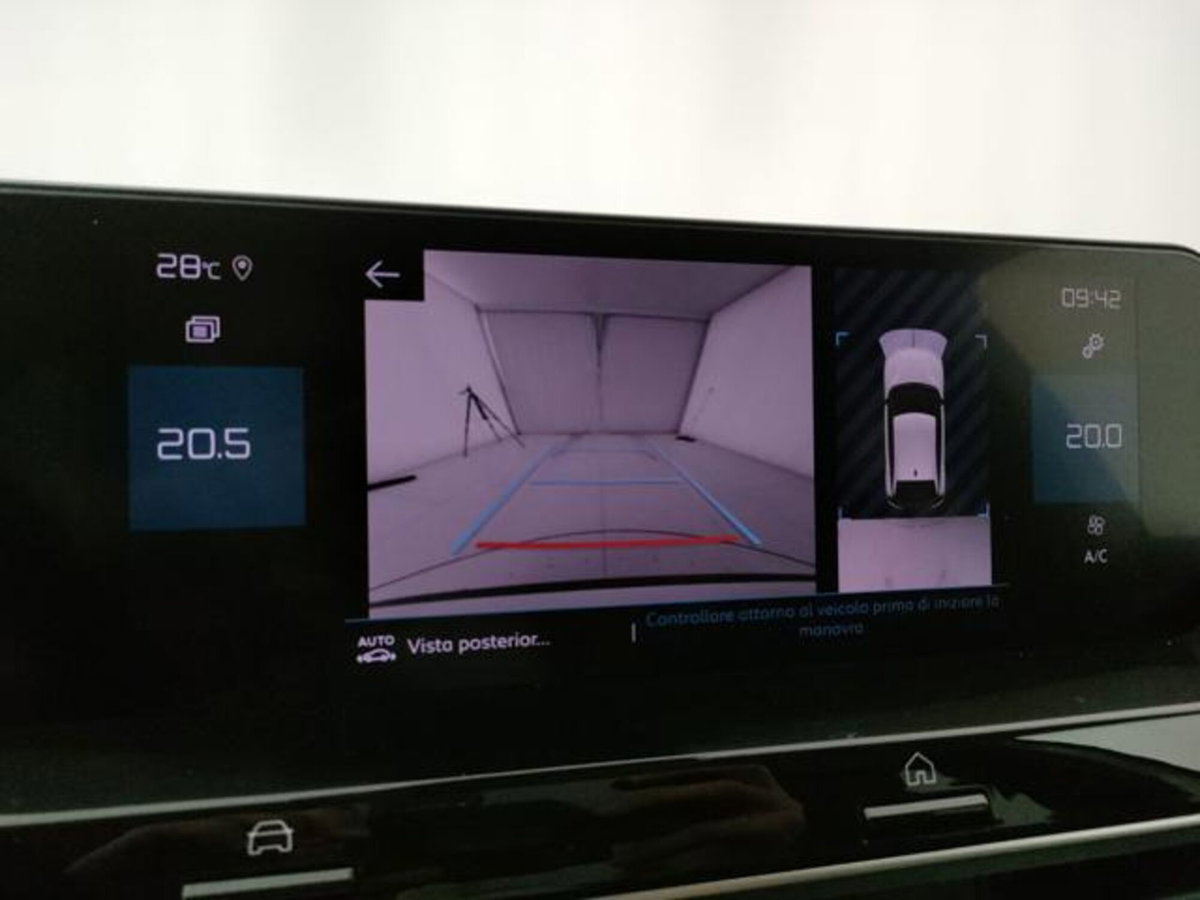 Citroen C4 BlueHDi 130 S&S EAT8 Shine (11)