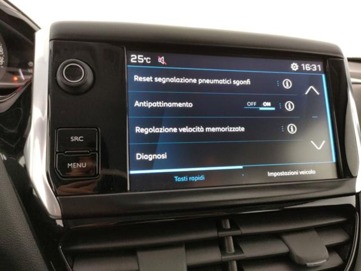 Peugeot 208 82 5 porte Active (14)