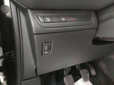 Peugeot 208 82 5 porte Active (9)