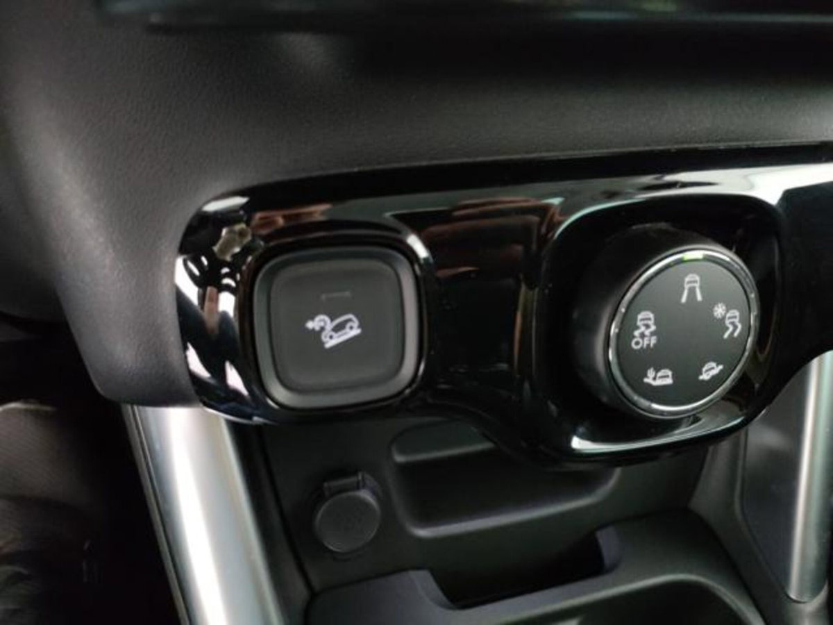 Citroen C3 Aircross BlueHDi 100 S&S C-Series (10)