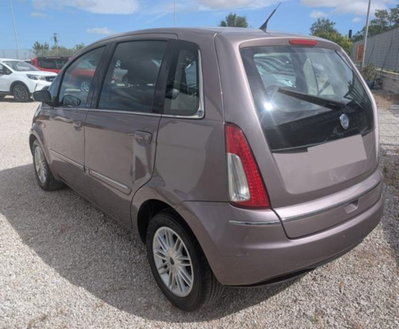 Lancia Musa 1.4 16V Oro Plus (3)