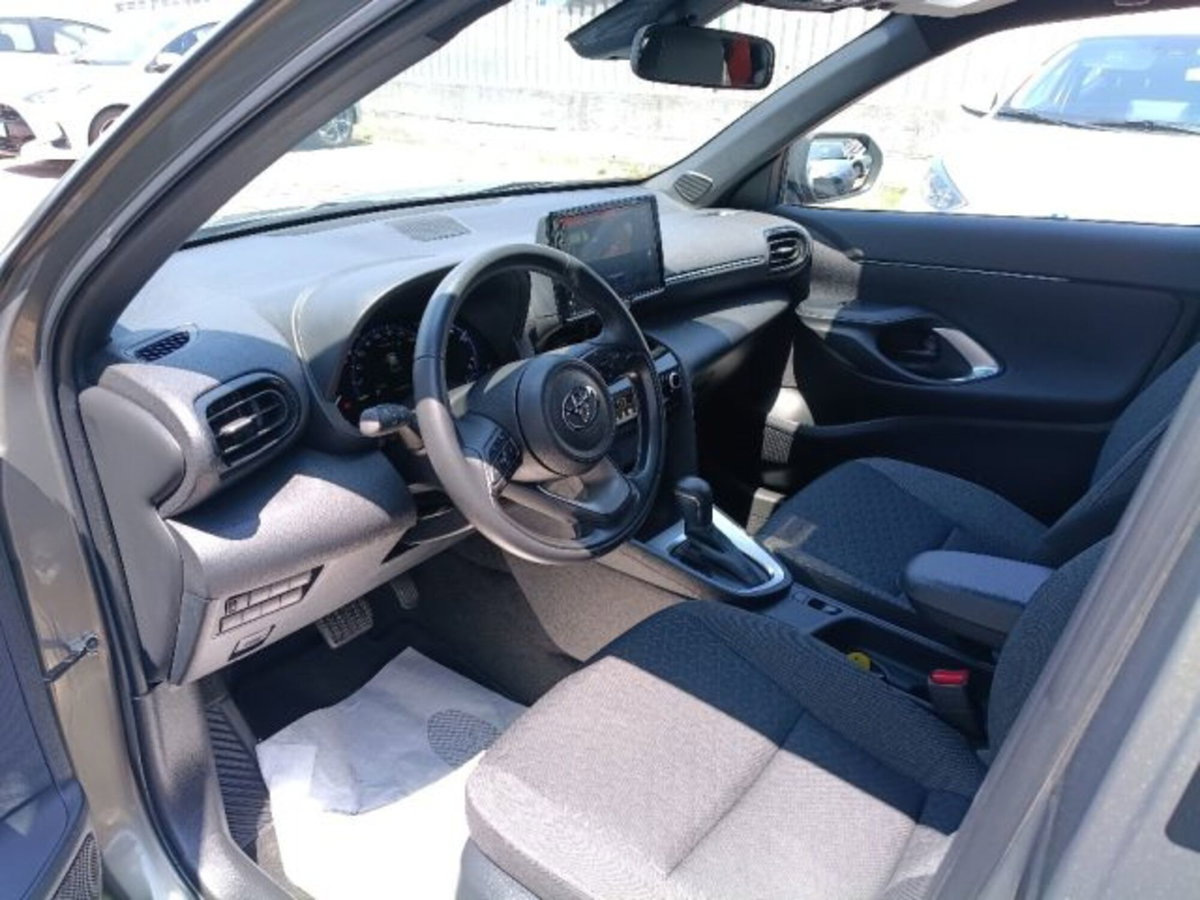 Toyota Yaris Cross 1.5 Hybrid 5p. E-CVT Trend (10)