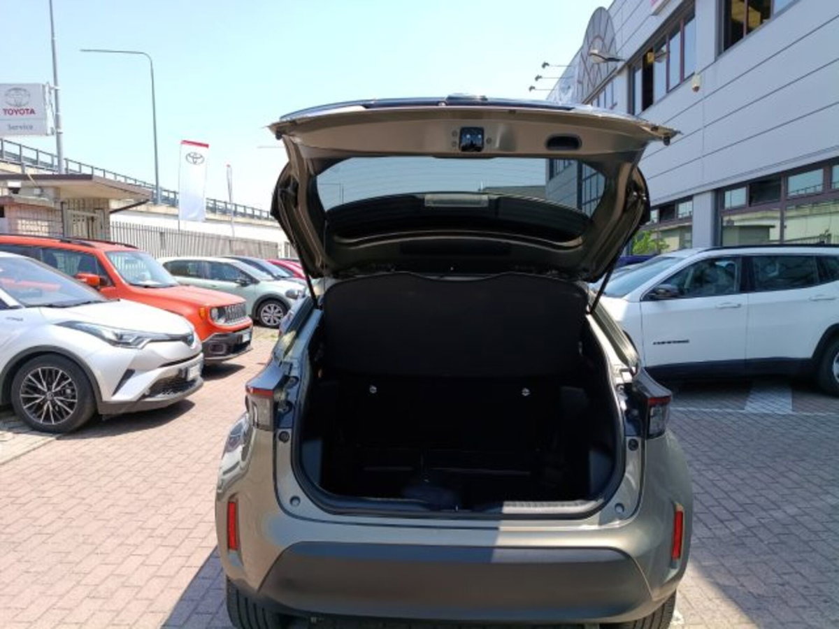 Toyota Yaris Cross 1.5 Hybrid 5p. E-CVT Trend (9)