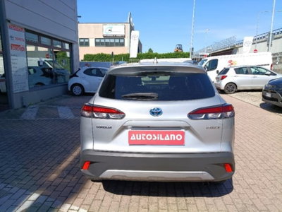 Toyota Corolla Cross Hybrid 2.0 Hybrid 197 CV E-CVT Lounge Light (6)