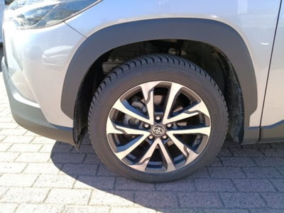 Toyota Corolla Cross Hybrid 2.0 Hybrid 197 CV E-CVT Lounge Light (9)