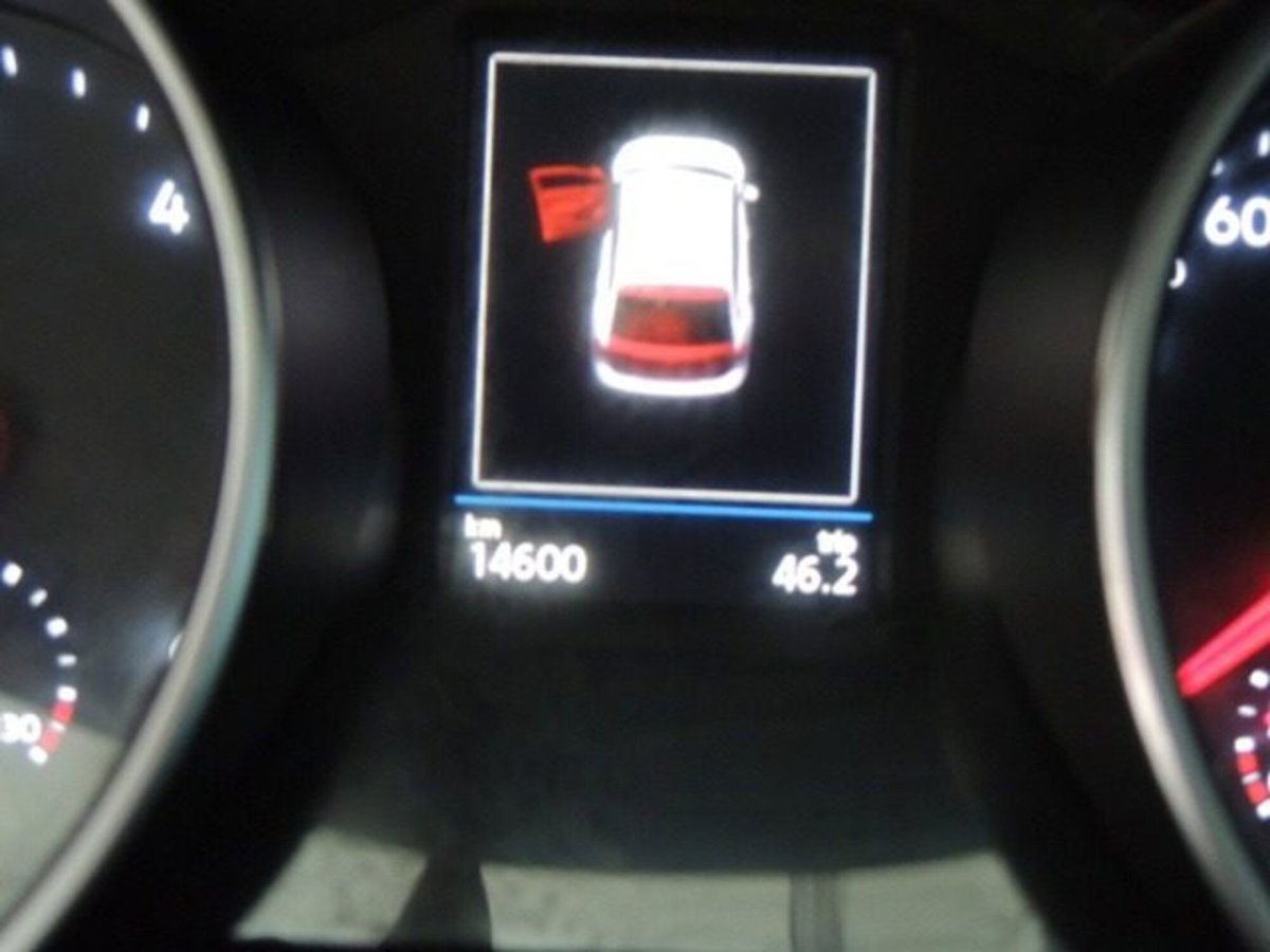 Volkswagen Tiguan 2.0 TDI 150 CV SCR DSG 4MOTION Life (11)