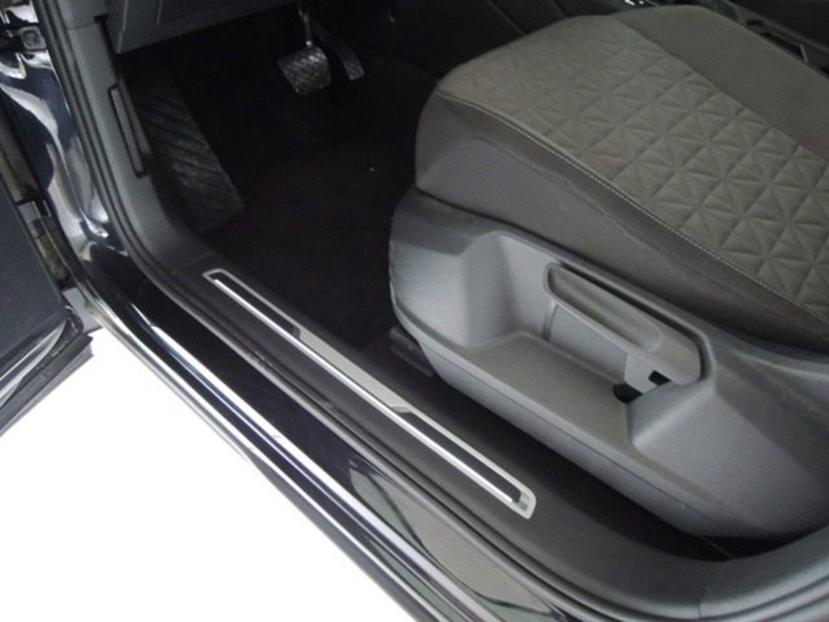 Volkswagen Tiguan 2.0 TDI 150 CV SCR DSG 4MOTION Life (13)
