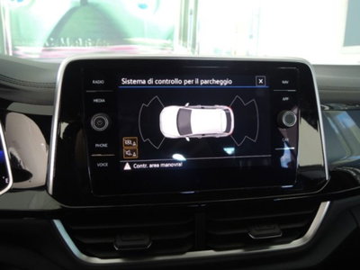 Volkswagen T-Roc 1.0 tsi R-Line 115cv (11)