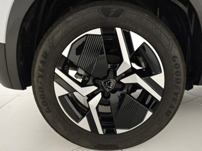 Peugeot 2008 PureTech 100 S&S Allure (19)