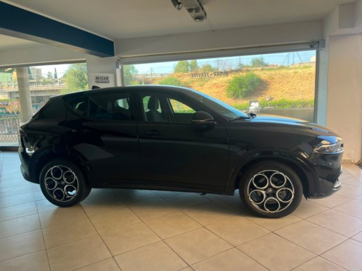 Alfa Romeo Tonale 1.6 Sprint 130cv tct6 (4)