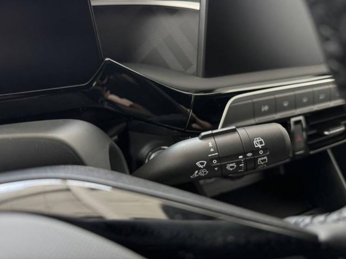Mg MG3 1.5 hybrid+ Luxury auto (15)