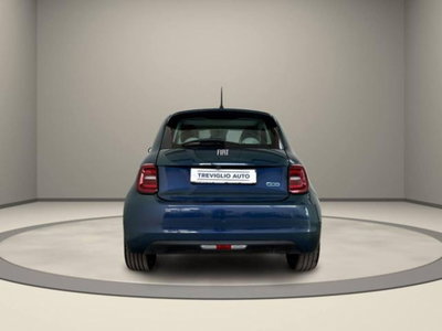 Fiat 500e La Prima by Bocelli Berlina 42 kWh (6)