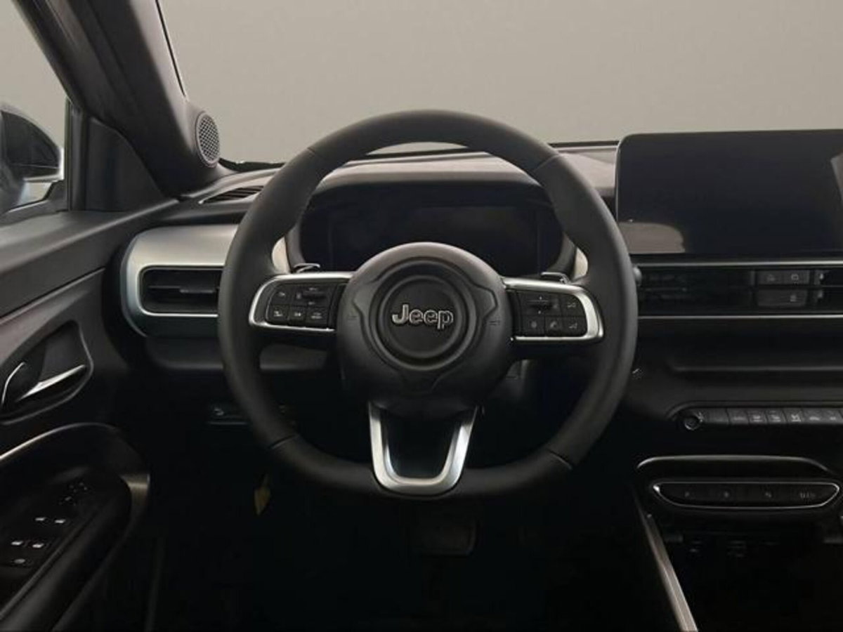 Jeep Avenger 1.2 turbo e-hybrid mhev Summit fwd 110cv edct6 (16)