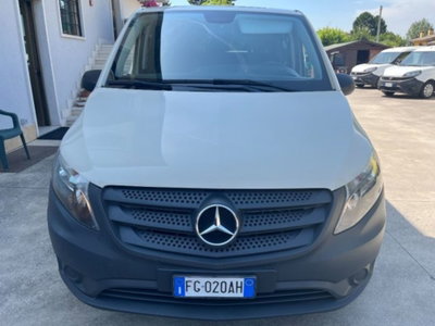 Mercedes-Benz Vito 2.2 114 CDI PC Mixto Compact (2)