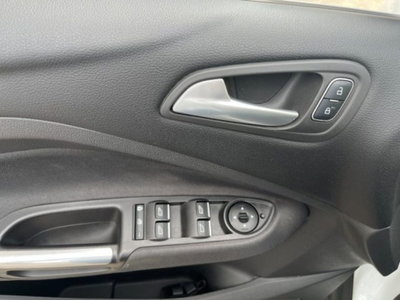 Ford C-Max 1.6 120CV GPL Titanium (13)