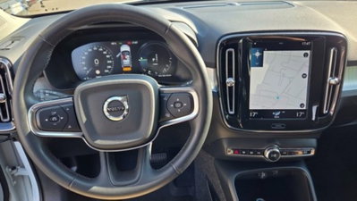 Volvo XC40 T4 Recharge Plug-in Hybrid R-design (18)