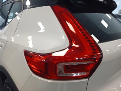 Volvo XC40 T5 Recharge Plug-in Hybrid R-design (11)