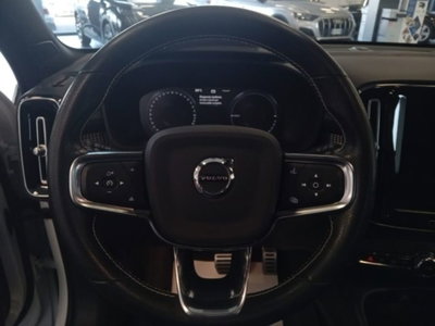 Volvo XC40 T5 Recharge Plug-in Hybrid R-design (19)