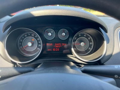 Fiat Punto 1.2 8V 5 porte Young (6)