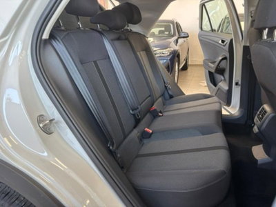 Volkswagen T-Roc 1.0 tsi Edition 110cv (15)