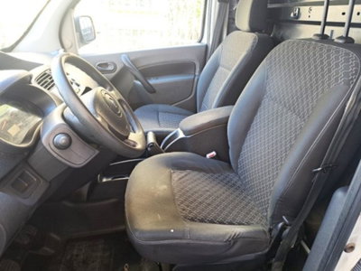 Renault Kangoo 1.5 dCi 90CV F.AP. 5 porte Attractive (7)