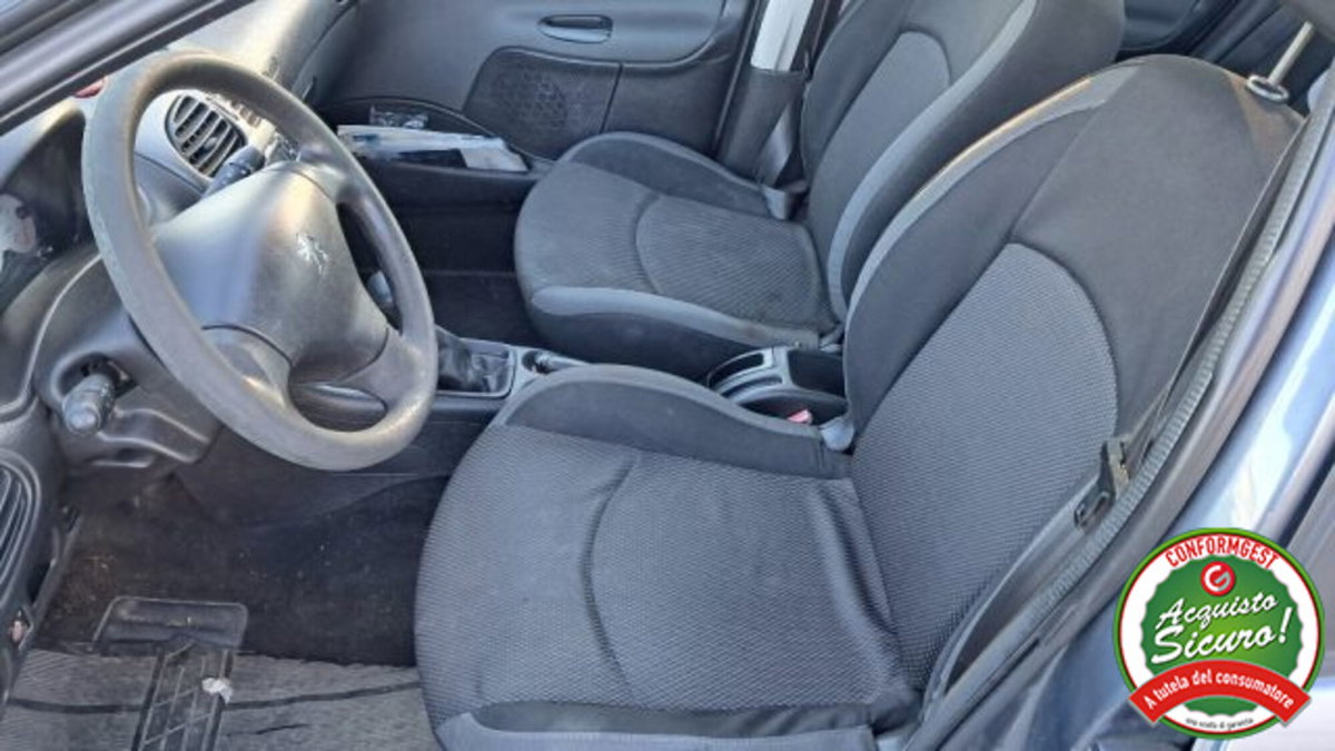 Peugeot 206 5p. Enfant Terrible (3)