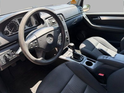 Mercedes-Benz Classe B 180 CDI Sport (7)