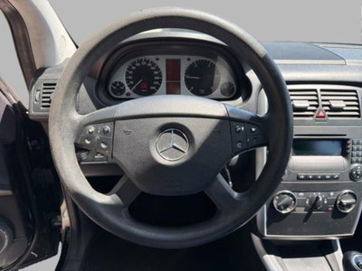 Mercedes-Benz Classe B 180 CDI Sport (8)