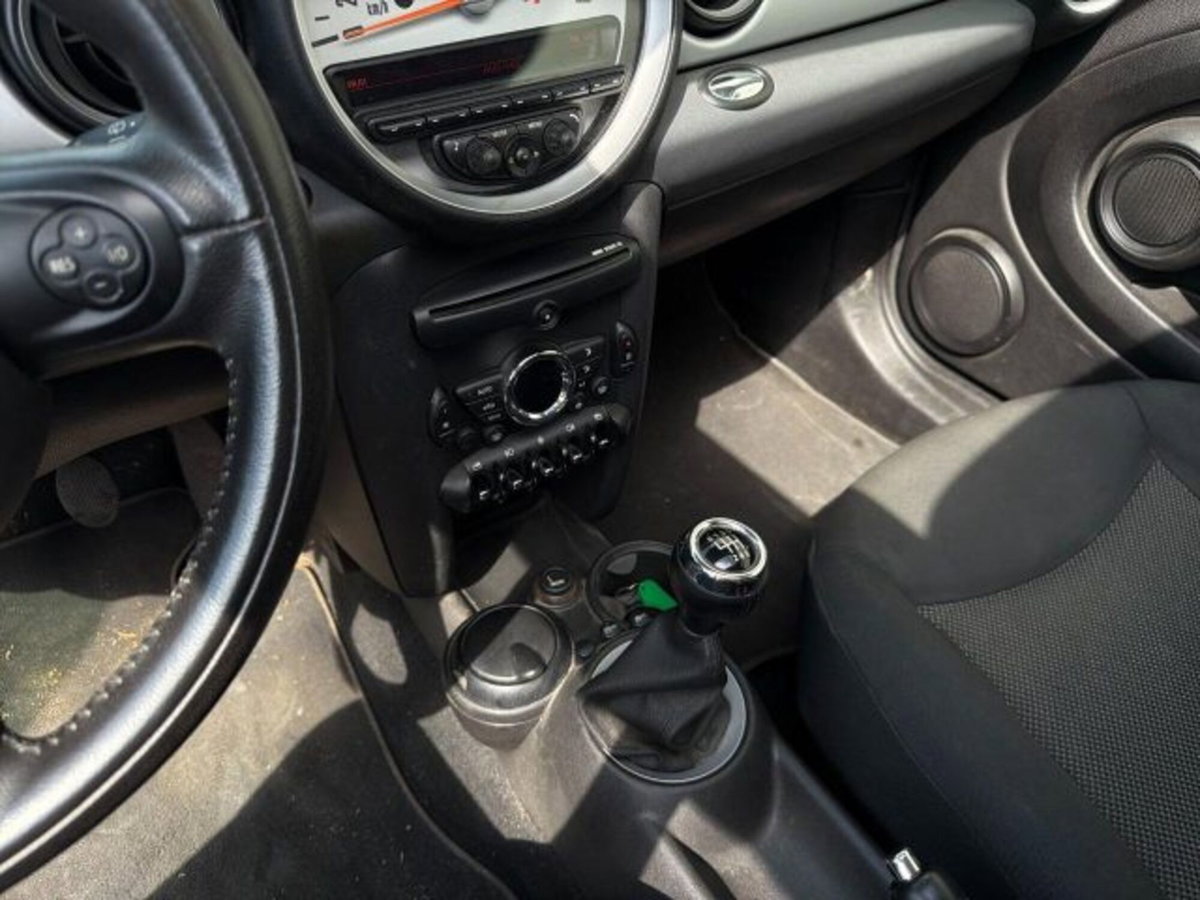 MINI Mini Clubman 1.6 16V Cooper D Clubman (11)