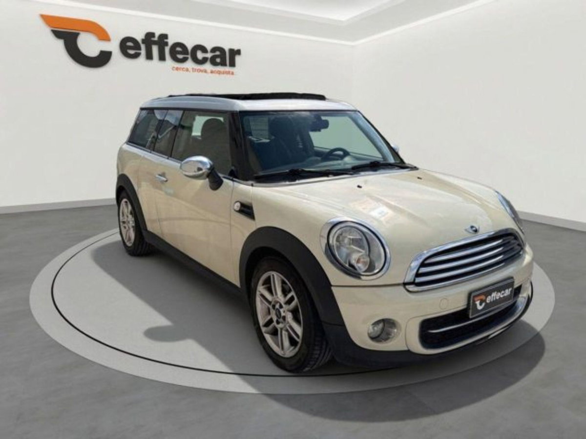 MINI Mini Clubman 1.6 16V Cooper D Clubman (3)