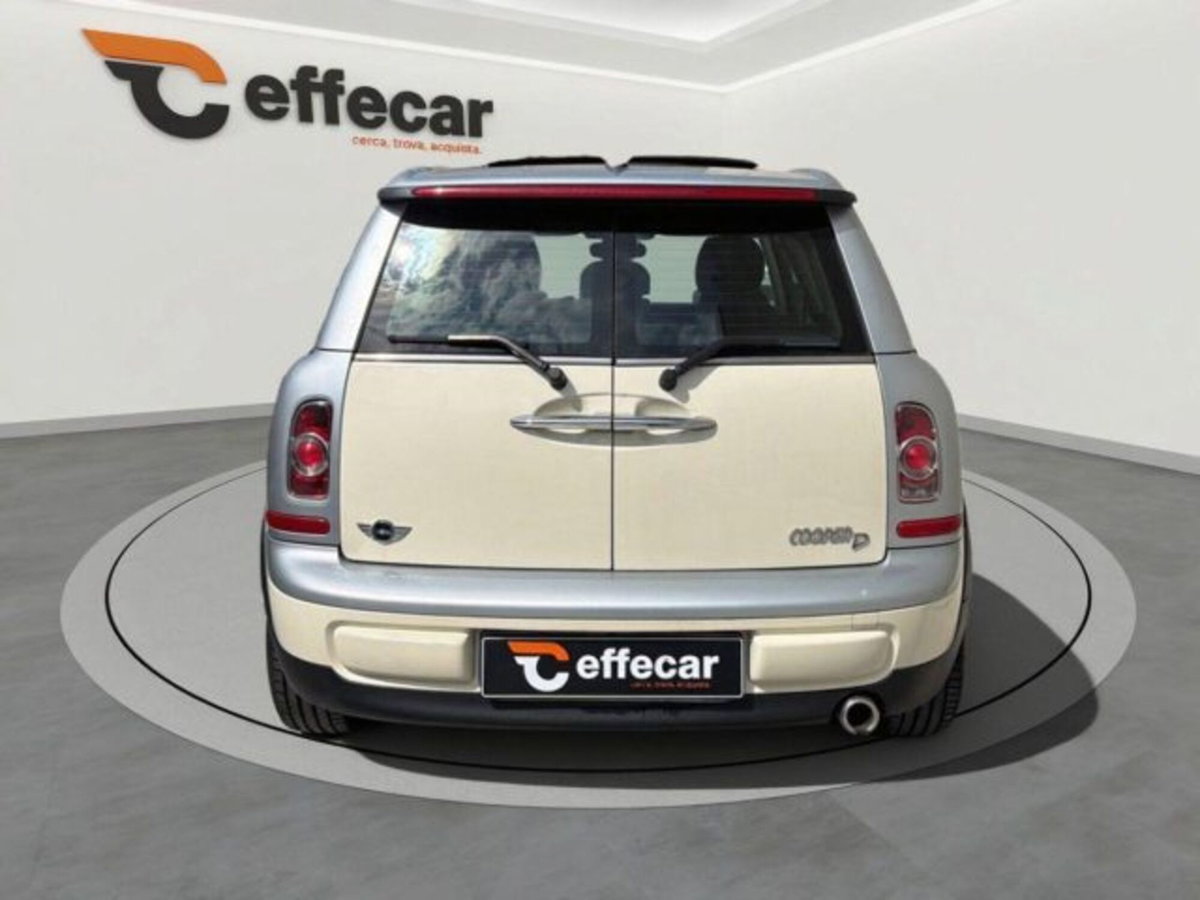 MINI Mini Clubman 1.6 16V Cooper D Clubman (5)