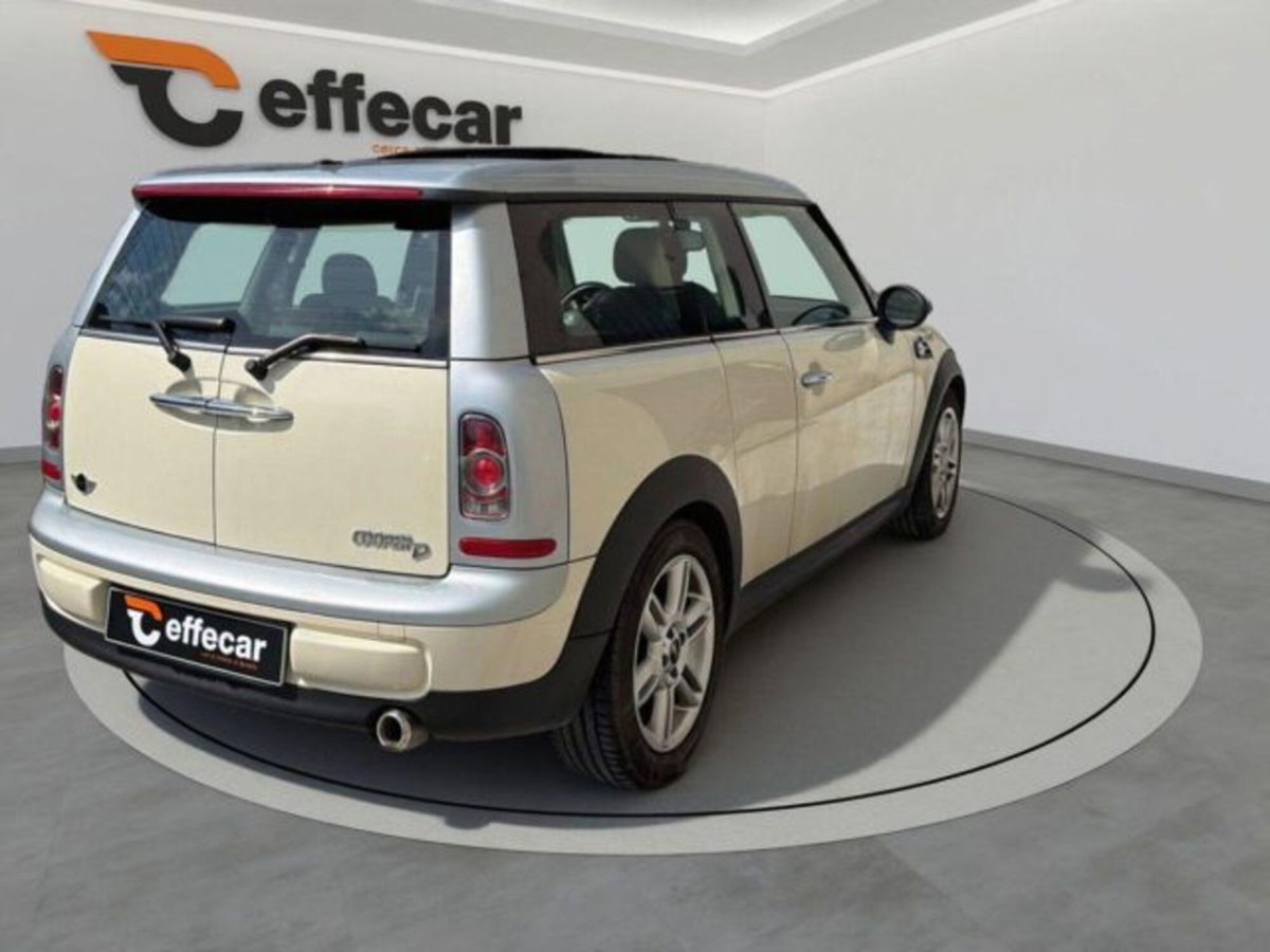 MINI Mini Clubman 1.6 16V Cooper D Clubman (6)