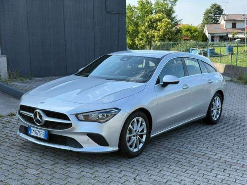 Mercedes-Benz CLA Shooting Brake 200 d Advanced auto