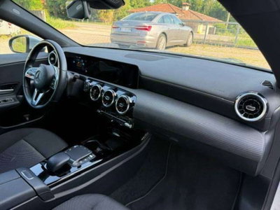 Mercedes-Benz CLA Shooting Brake 200 d Advanced auto (11)