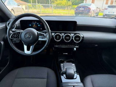 Mercedes-Benz CLA Shooting Brake 200 d Advanced auto (13)
