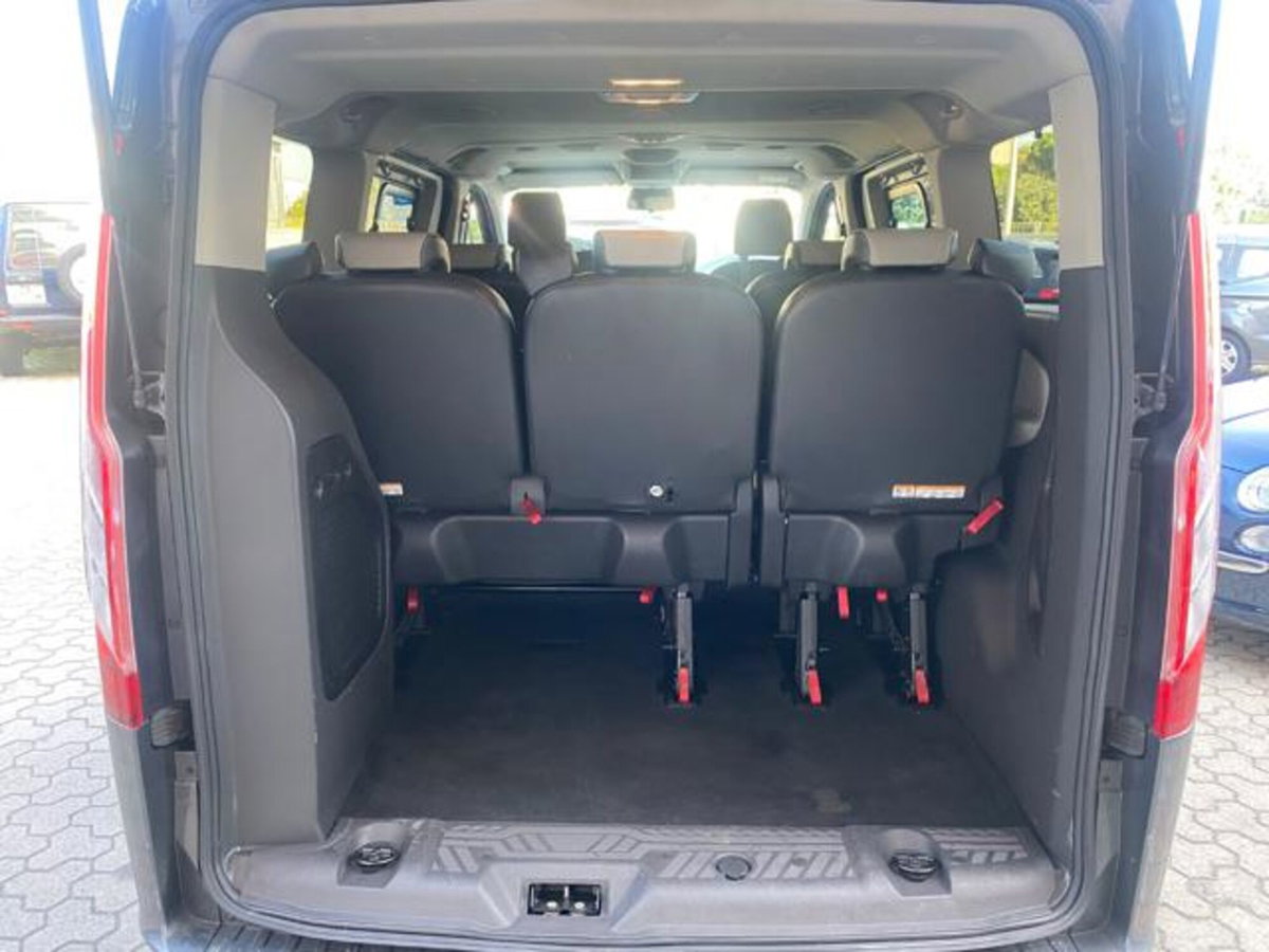 Ford Tourneo Custom 310 2.0 TDCi 170CV aut. PC Titanium (10)