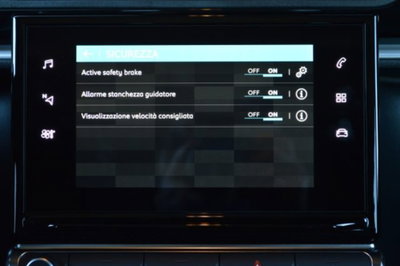 Citroen C3 Aircross 1.2 puretech Max s&s 110cv (18)