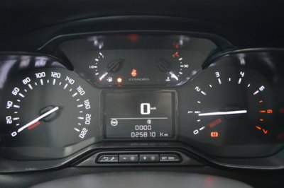 Citroen C3 Aircross 1.2 puretech Max s&s 110cv (11)
