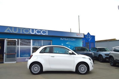 Fiat 500e 42 kWh (Red) (2)
