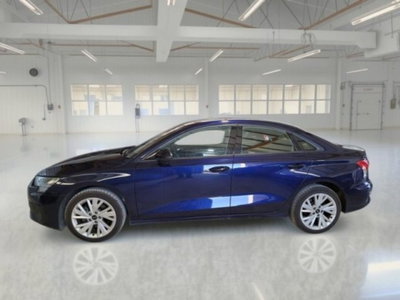 Audi A3 Sedan 30 TFSI S tronic Business (3)