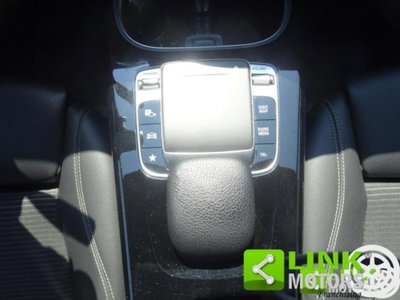 Mercedes-Benz Classe A Sedan 180 d 4p. Sport (17)