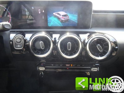 Mercedes-Benz Classe A Sedan 180 d 4p. Sport (8)