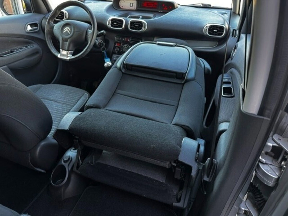 Citroen C3 Picasso BlueHDi 100 Exclusive (16)