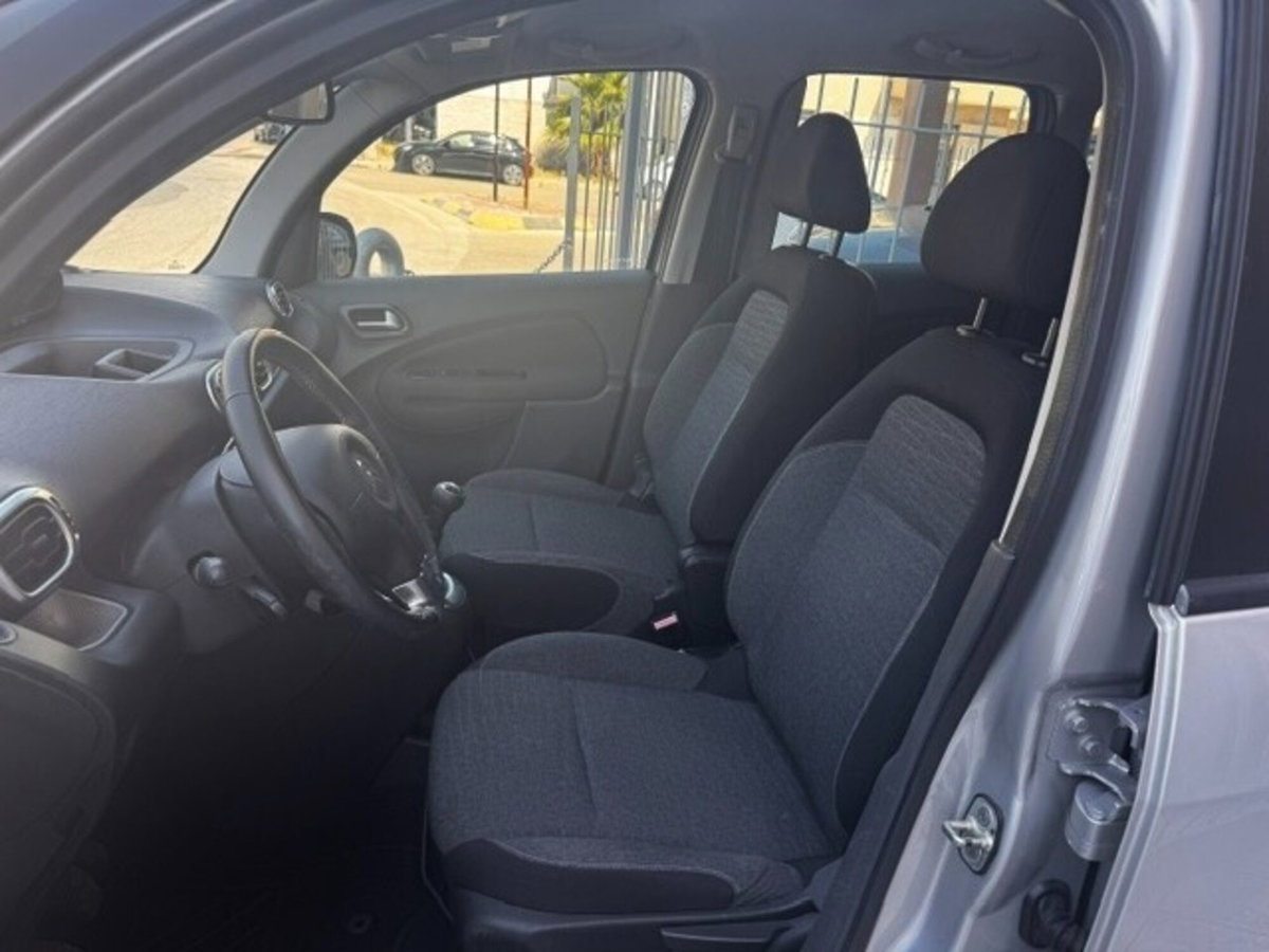 Citroen C3 Picasso BlueHDi 100 Exclusive (9)
